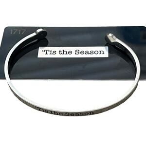 Zox Silver Metlet Bracelet Tis The Season - 2023 Advent Day 8 - Red # 1717